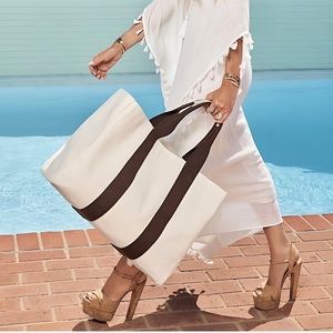 Le Bar Marche La Plage Tote Bag